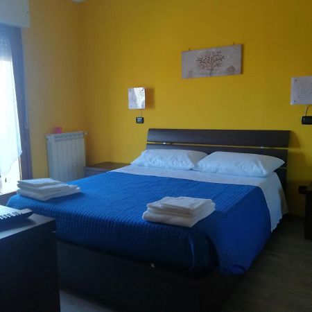 Romanina Appartamento Giuland Buitenkant foto
