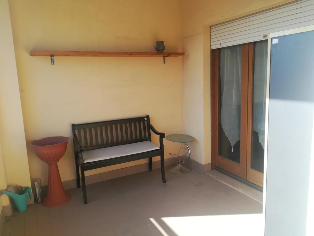 Romanina Appartamento Giuland Buitenkant foto